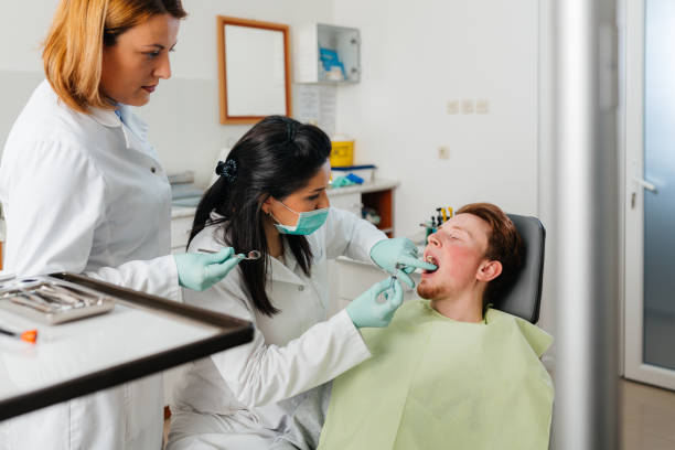 Best Emergency Wisdom Teeth Removal in Benbrook, TX